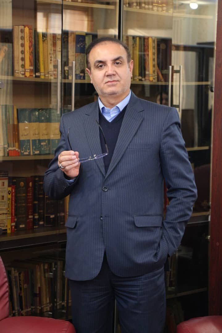 بهترین وکیل در سعادت‌آباد: خدمات و تخصص‌ها