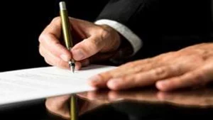 عقد لازم در فروش ملک
