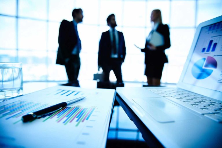 وکیل دعاوی شرکت‌های تجاری